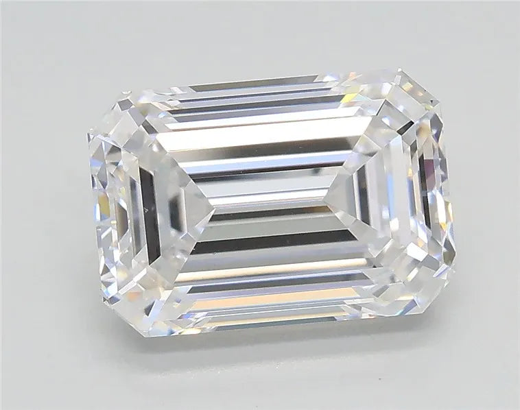 3.03ct Emerald Lab Grown Diamond (Colour D, Clarity VVS1, GIA Certified)