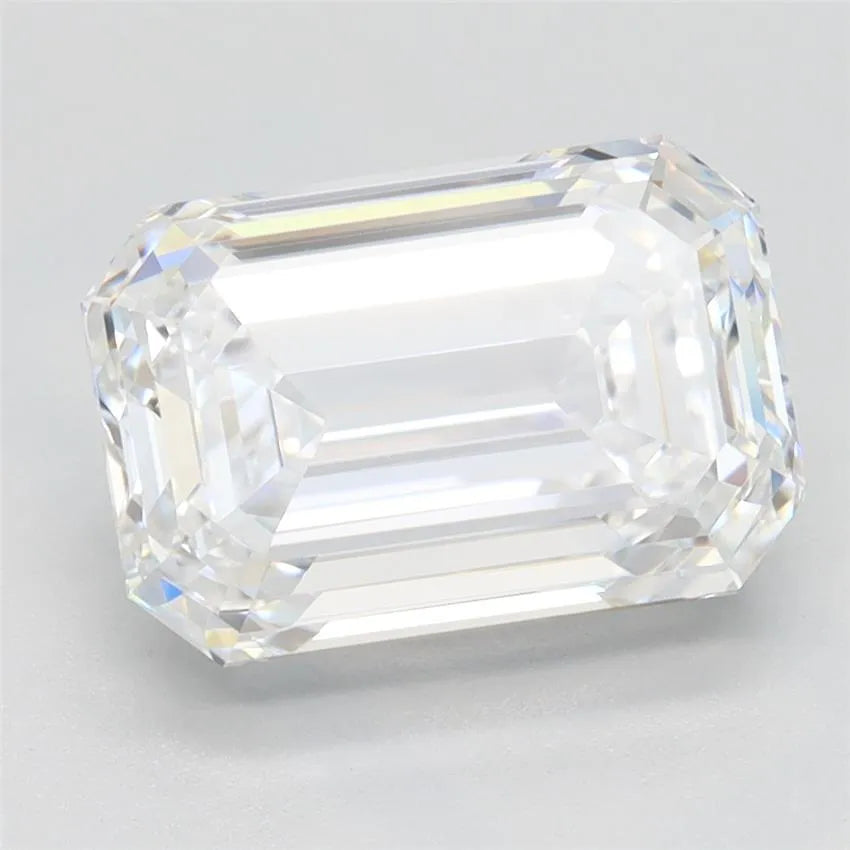 3.03ct Emerald Lab Grown Diamond (Colour E, Clarity VVS1, IGI Certified)