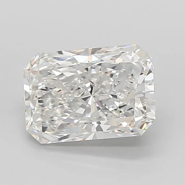 3.03ct Radiant Lab Grown Diamond (Colour F, Clarity VS2, IGI Certified)