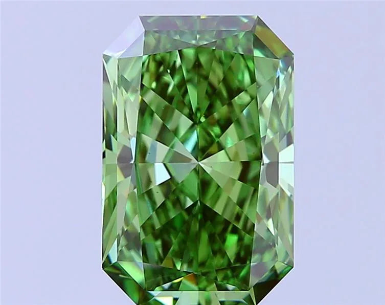 3.03ct Radiant Lab Grown Diamond (Colour Fancy Vivid Green, Clarity VS1, IGI Certified)