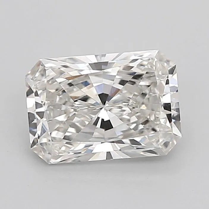 3.03ct Radiant Lab Grown Diamond (Colour G, Clarity VVS2, IGI Certified)