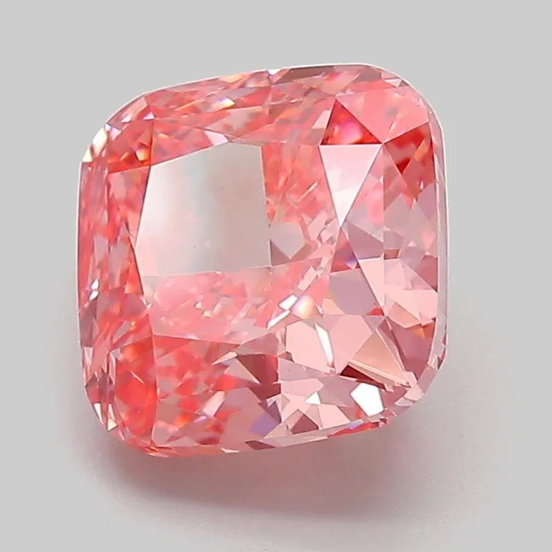 3.04ct Cushion modified Lab Grown Diamond (Colour Fancy Vivid Pink, Clarity VVS2, IGI Certified)