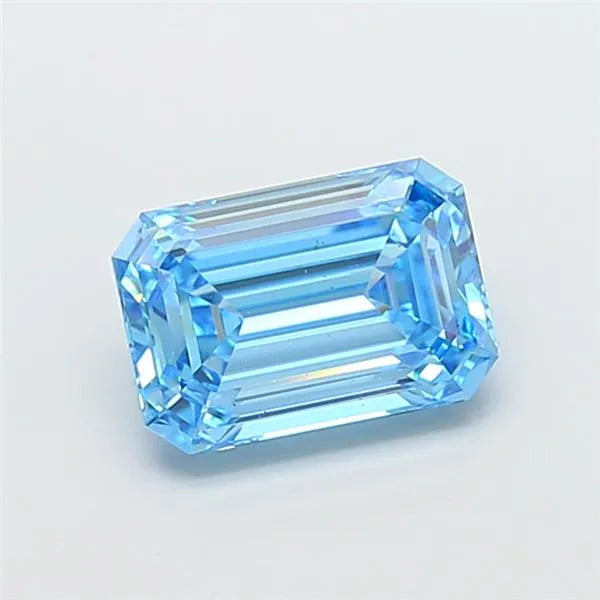 3.04ct Emerald Lab Grown Diamond (Colour Fancy Vivid Blue, Clarity VS1, IGI Certified)
