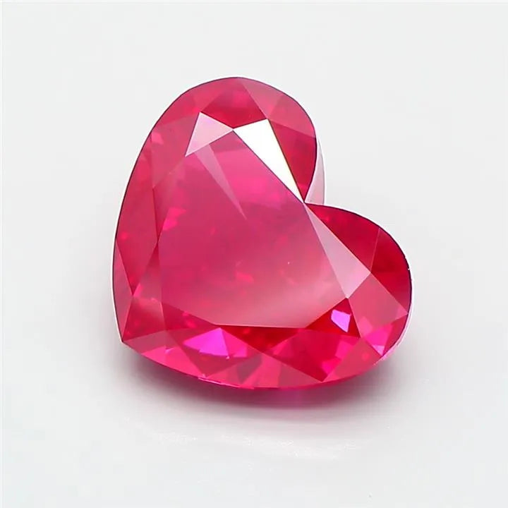 3.04ct Heart Lab Grown Diamond (Colour Fancy Vivid Pink, Clarity VS1, IGI Certified)