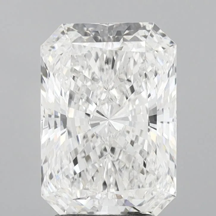 3.04ct Radiant Lab Grown Diamond (Colour E, Clarity VS1, IGI Certified)