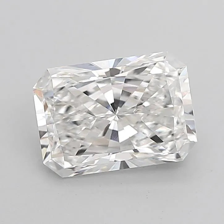 3.04ct Radiant Lab Grown Diamond (Colour E, Clarity VVS2, IGI Certified)