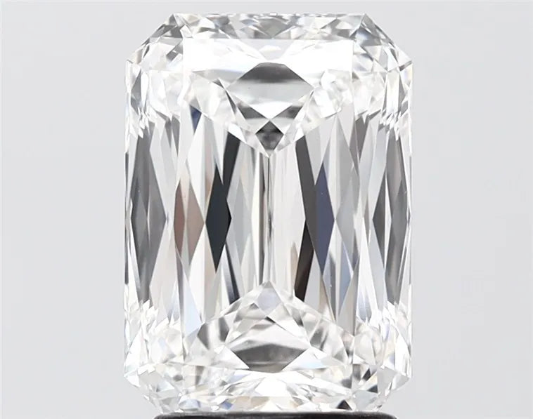 3.04ct Radiant Lab Grown Diamond (Colour F, Clarity VVS2, IGI Certified)