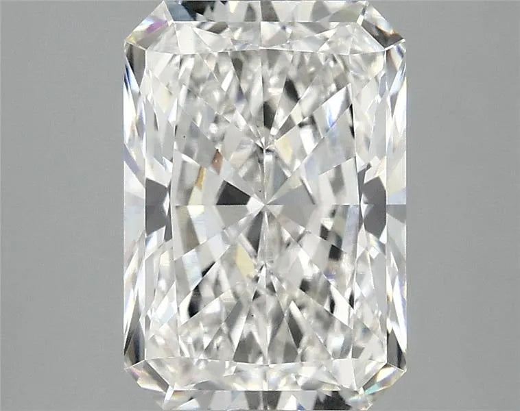 3.04ct Radiant Lab Grown Diamond (Colour G, Clarity VS1, IGI Certified)