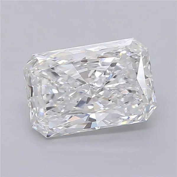 3.05ct Radiant Lab Grown Diamond (Colour E, Clarity VVS2, IGI Certified)