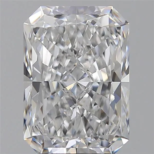 3.06ct Radiant Lab Grown Diamond (Colour D, Clarity VVS2, IGI Certified)