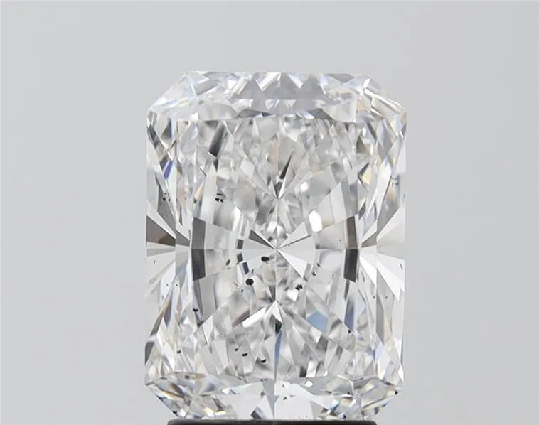 3.06ct Radiant Lab Grown Diamond (Colour E, Clarity SI1, IGI Certified)