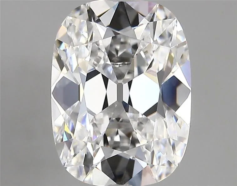 3.07ct Cushion modified Lab Grown Diamond (Colour D, Clarity VVS1, IGI Certified)