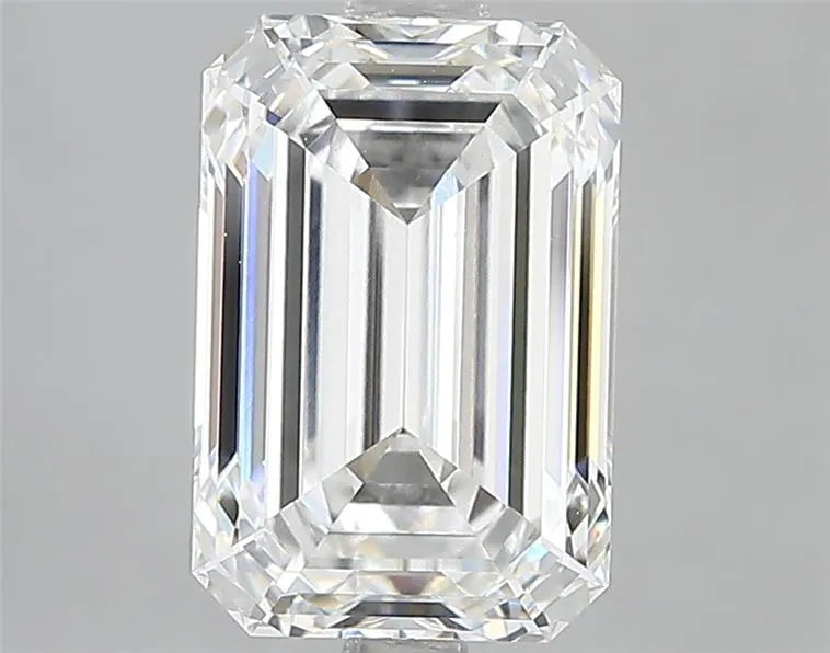 3.07ct Emerald Lab Grown Diamond (Colour E, Clarity VVS2, IGI Certified)
