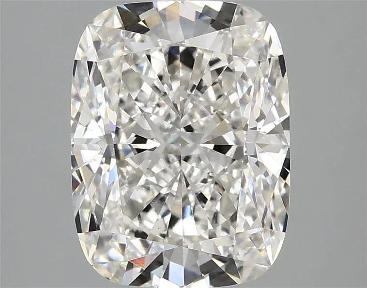 3.08ct Cushion modified Lab Grown Diamond (Colour G, Clarity VVS2, IGI Certified)