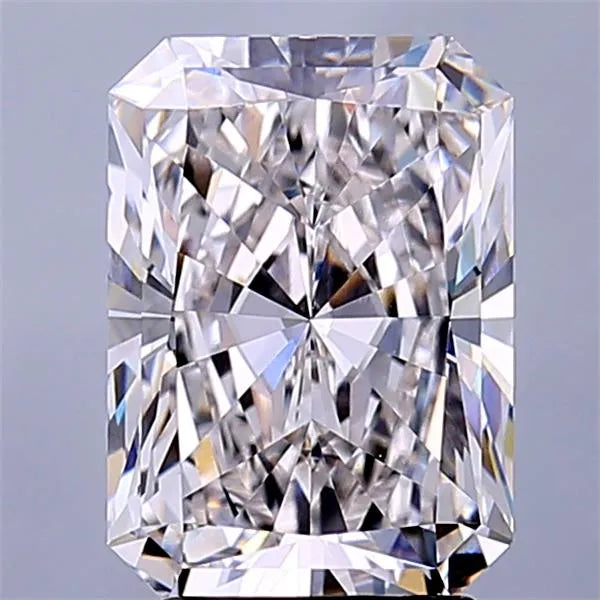 3.08ct Radiant Lab Grown Diamond (Colour E, Clarity VVS1, IGI Certified)