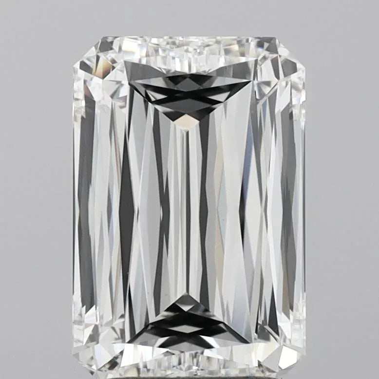 3.08ct Radiant Lab Grown Diamond (Colour F, Clarity VVS2, IGI Certified)