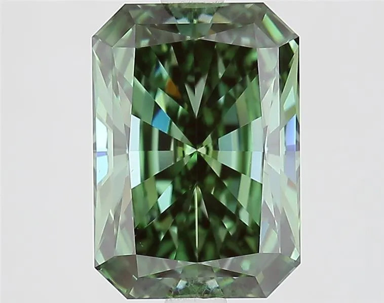 3.08ct Radiant Lab Grown Diamond (Colour Fancy Vivid Green, Clarity VVS2, IGI Certified)