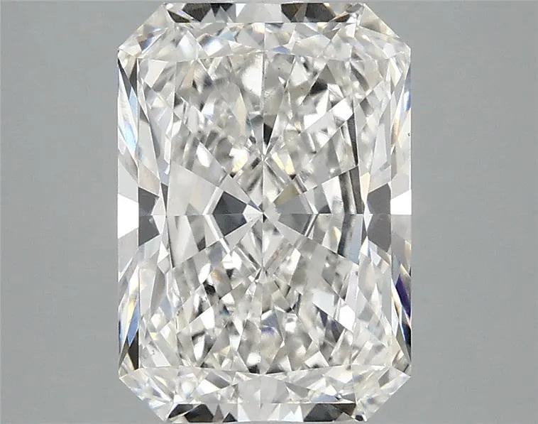 3.08ct Radiant Lab Grown Diamond (Colour G, Clarity VS1, IGI Certified)