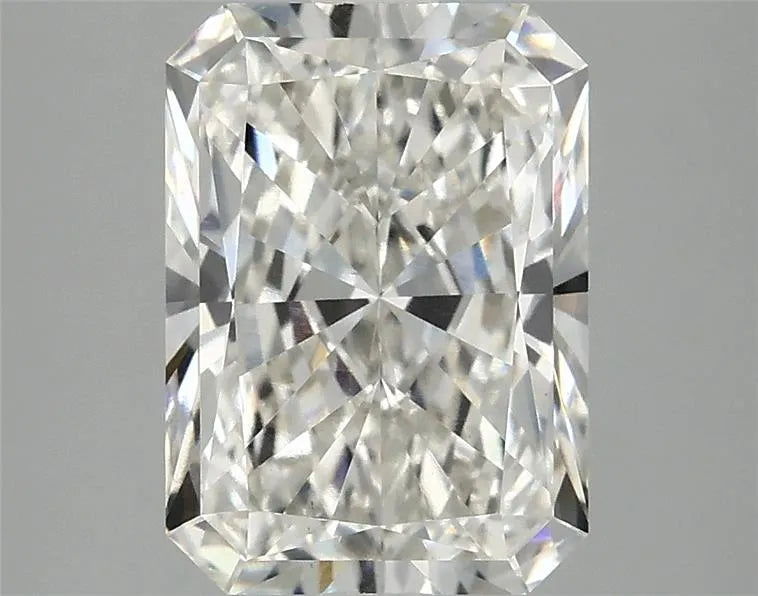 3.08ct Radiant Lab Grown Diamond (Colour G, Clarity VS1, IGI Certified)