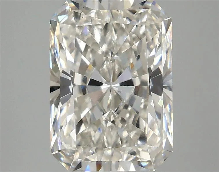 3.08ct Radiant Lab Grown Diamond (Colour G, Clarity VS2, IGI Certified)