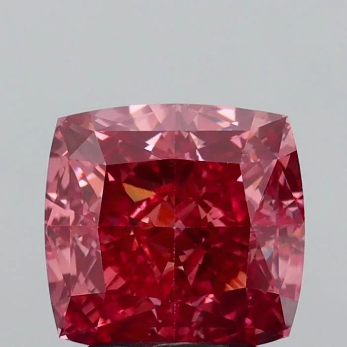 3.09ct Cushion modified Lab Grown Diamond (Colour Fancy Vivid Pink, Clarity VVS2, IGI Certified)