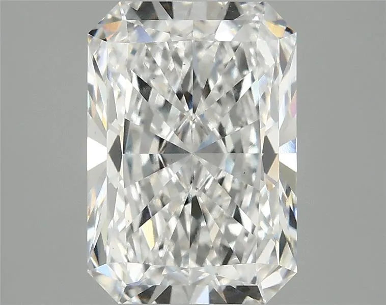 3.09ct Radiant Lab Grown Diamond (Colour E, Clarity VS1, IGI Certified)