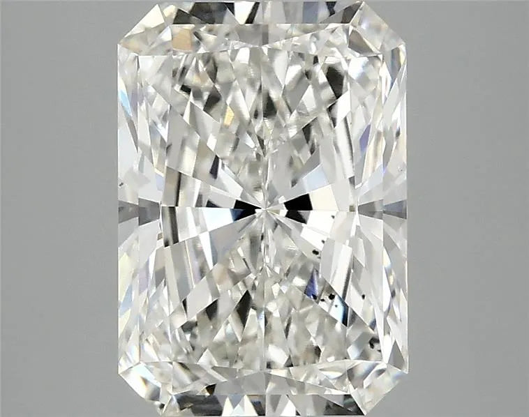 3.09ct Radiant Lab Grown Diamond (Colour G, Clarity VS2, IGI Certified)