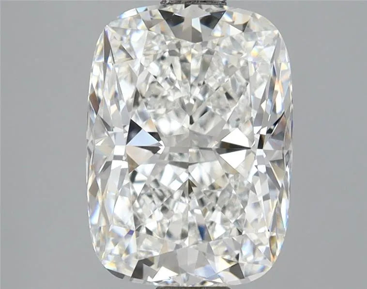 3.10ct Cushion modified Lab Grown Diamond (Colour E, Clarity VVS2, IGI Certified)