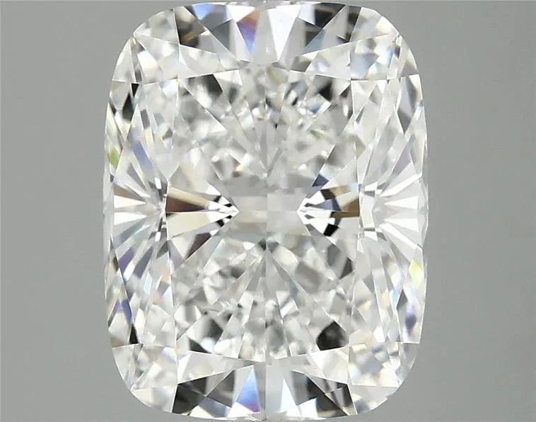 3.10ct Cushion modified Lab Grown Diamond (Colour F, Clarity VVS2, IGI Certified)