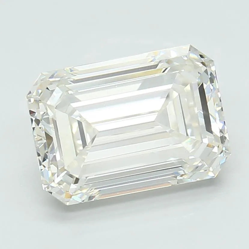 3.10ct Emerald Lab Grown Diamond (Colour Fancy Intense Pink, Clarity VS1, IGI Certified)