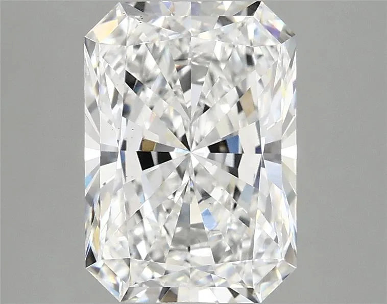 3.10ct Radiant Lab Grown Diamond (Colour D, Clarity VS2, IGI Certified)