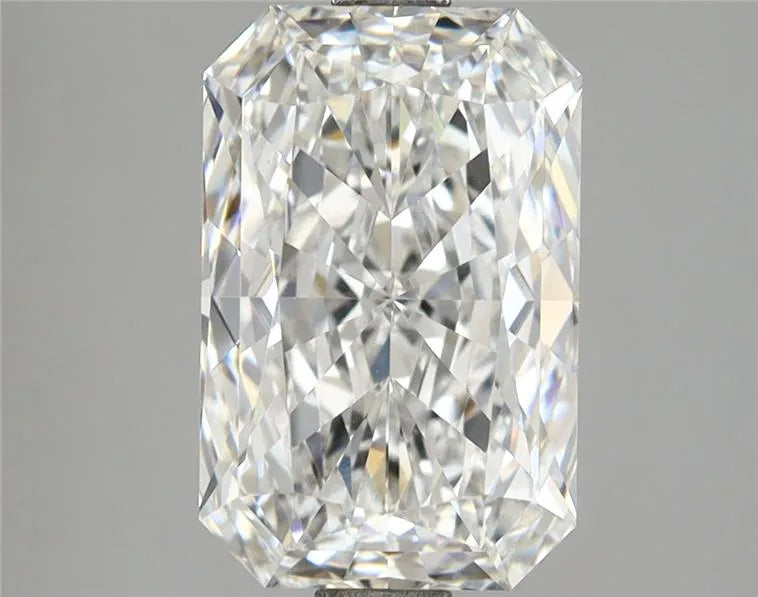 3.10ct Radiant Lab Grown Diamond (Colour E, Clarity IF, IGI Certified)