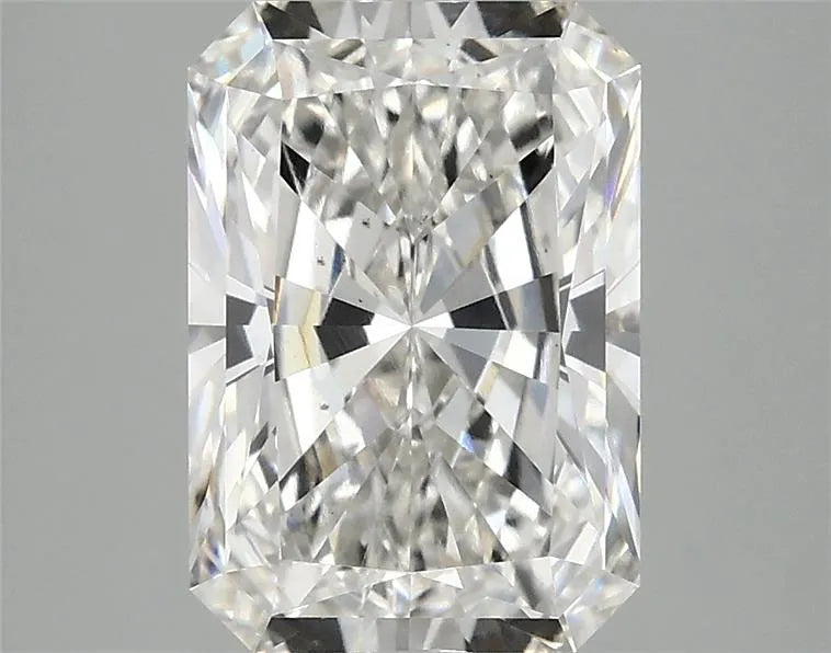 3.10ct Radiant Lab Grown Diamond (Colour G, Clarity VS2, IGI Certified)