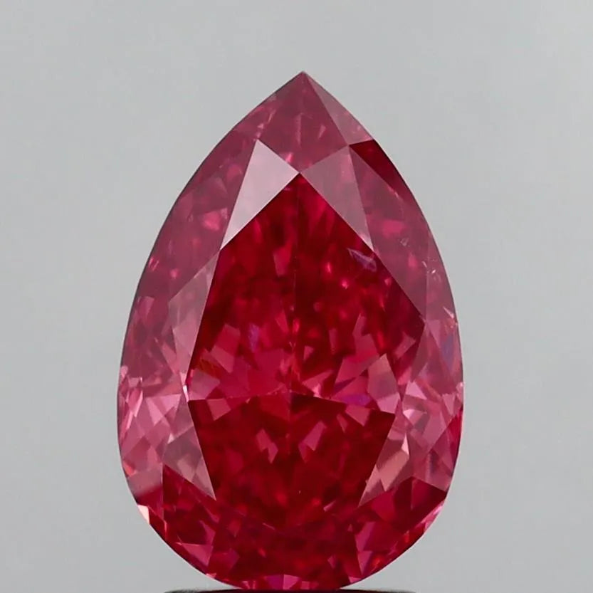 3.11ct Pear Lab Grown Diamond (Colour Fancy Vivid Pink, Clarity VS2, IGI Certified)