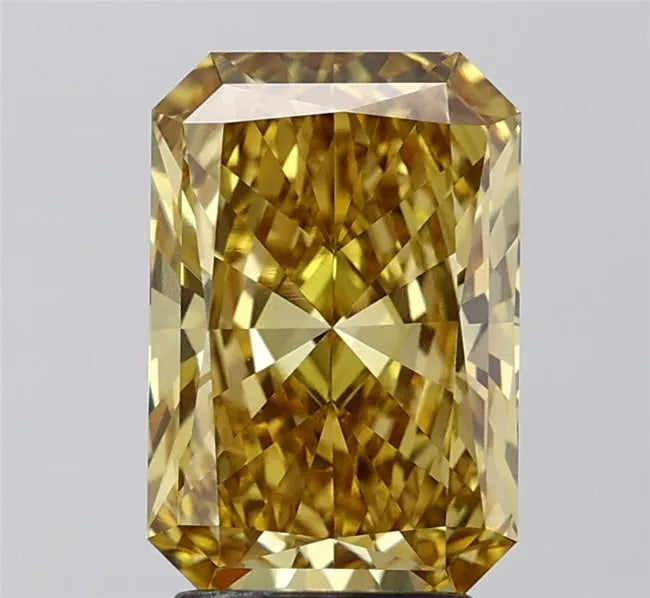 3.14ct Radiant Lab Grown Diamond (Colour Fancy Vivid Yellow, Clarity VVS2, IGI Certified)