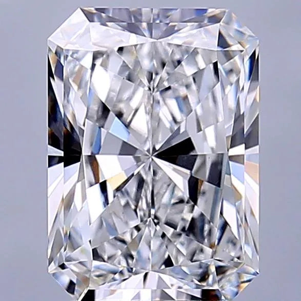 3.15ct Radiant Lab Grown Diamond (Colour D, Clarity VVS2, IGI Certified)