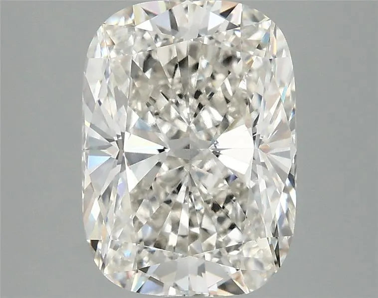 3.16ct Cushion modified Lab Grown Diamond (Colour G, Clarity VVS1, IGI Certified)