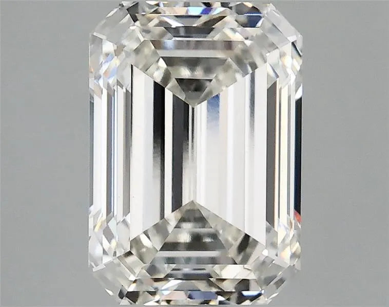 3.19ct Emerald Lab Grown Diamond (Colour G, Clarity VVS2, IGI Certified)