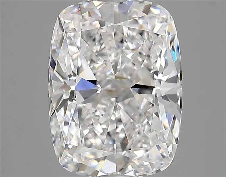 3.20ct Cushion modified Lab Grown Diamond (Colour D, Clarity VVS2, IGI Certified)