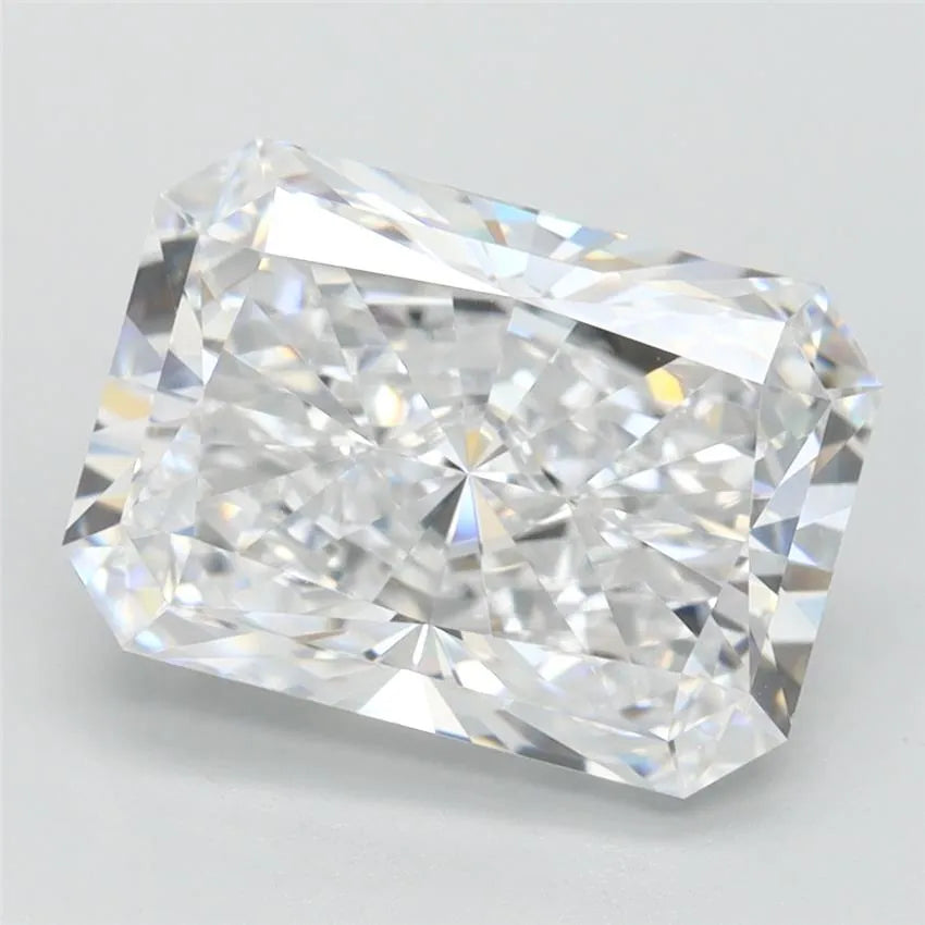 3.20ct Radiant Lab Grown Diamond (Colour D, Clarity IF, IGI Certified)