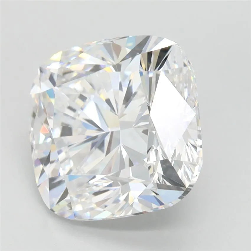 3.23ct Cushion modified Lab Grown Diamond (Colour D, Clarity IF, IGI Certified)