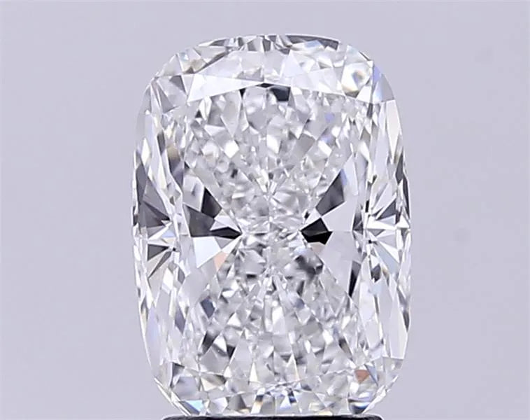 3.24ct Cushion modified Lab Grown Diamond (Colour E, Clarity VVS2, IGI Certified)