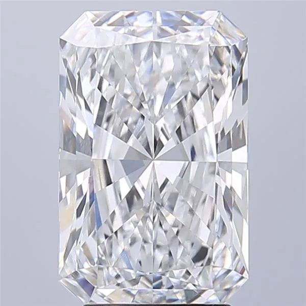 3.24ct Radiant Lab Grown Diamond (Colour D, Clarity VVS2, IGI Certified)