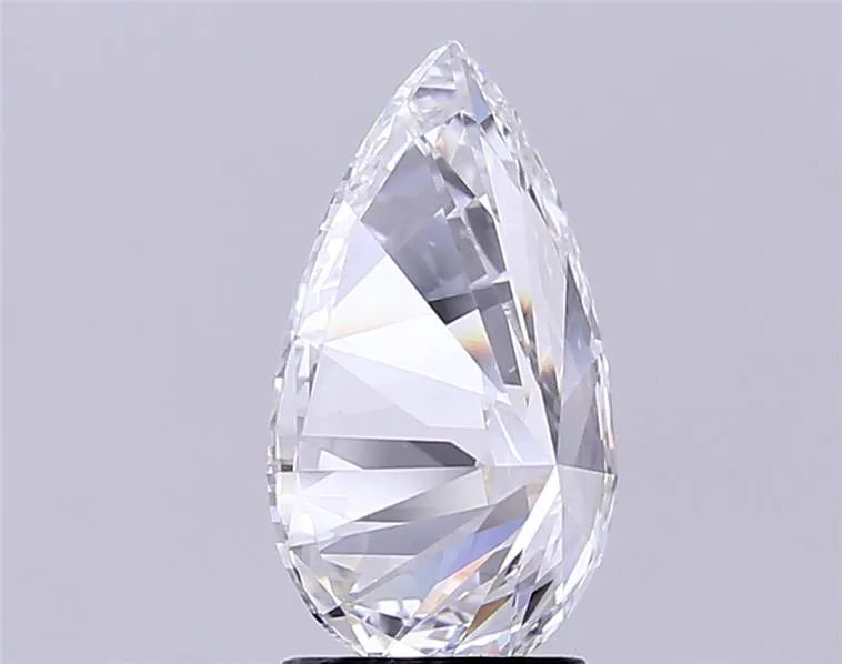 3.26ct Pear Lab Grown Diamond (Colour D, Clarity VVS2, IGI Certified)