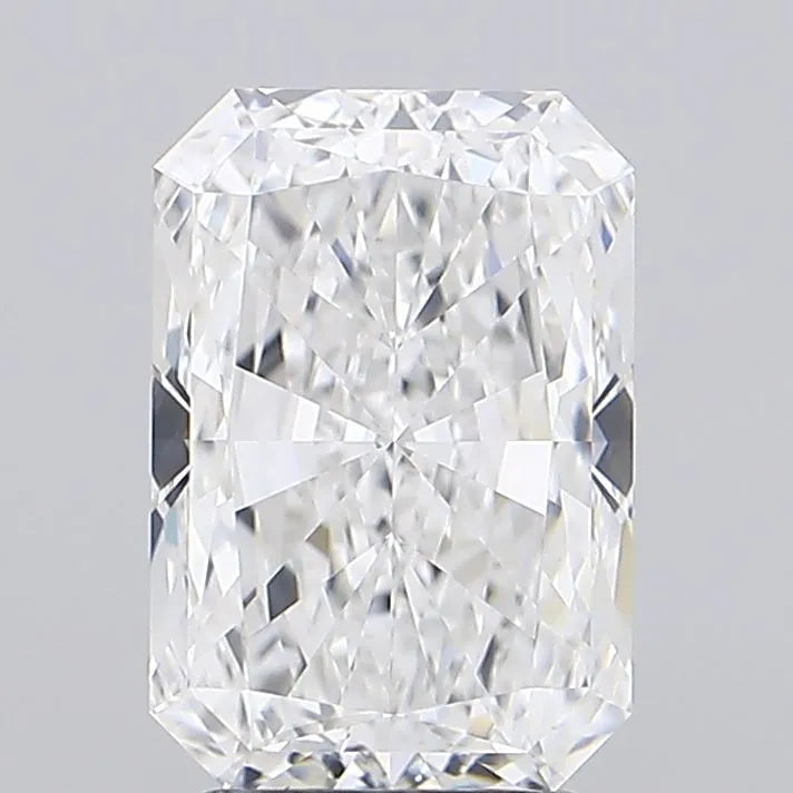3.27ct Radiant Lab Grown Diamond (Colour E, Clarity VVS1, IGI Certified)