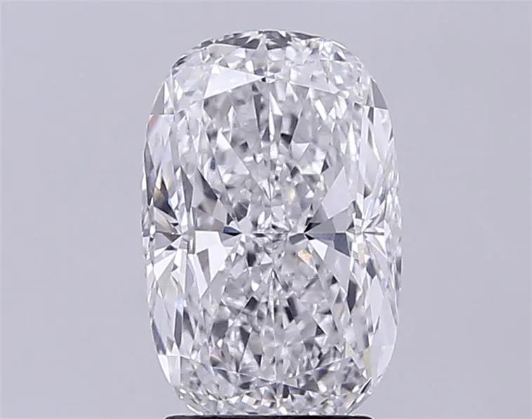 3.30ct Cushion modified Lab Grown Diamond (Colour E, Clarity VVS2, IGI Certified)