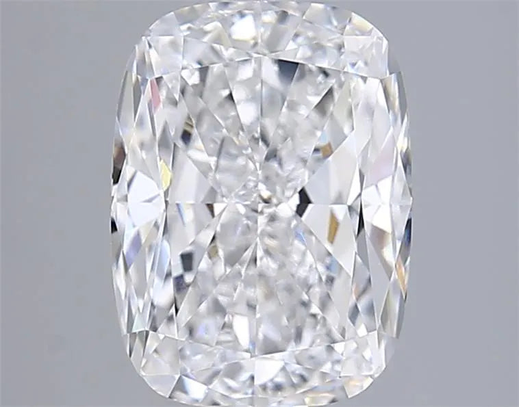 3.32ct Cushion modified Lab Grown Diamond (Colour D, Clarity VVS2, IGI Certified)