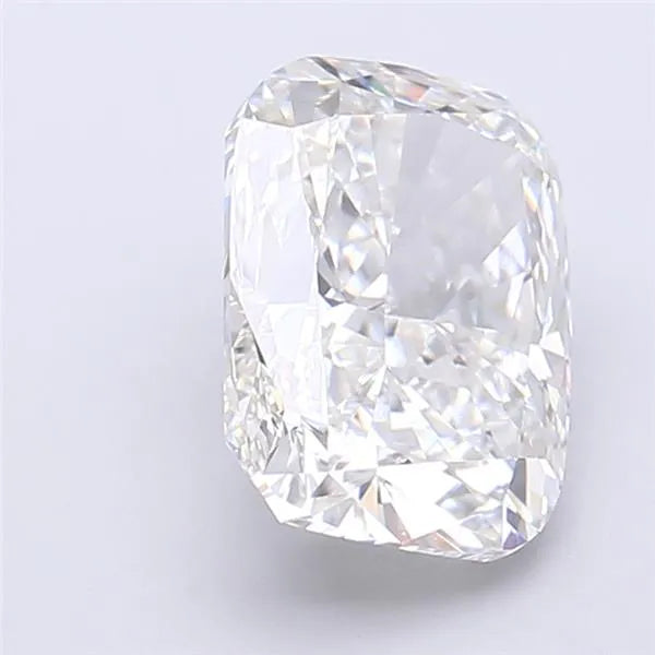 3.32ct Cushion modified Lab Grown Diamond (Colour E, Clarity VVS2, IGI Certified)