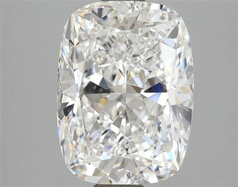 3.36ct Cushion modified Lab Grown Diamond (Colour D, Clarity VVS2, IGI Certified)