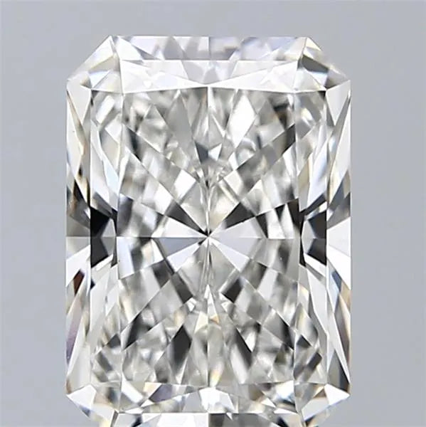 3.37ct Radiant Lab Grown Diamond (Colour G, Clarity VS1, IGI Certified)